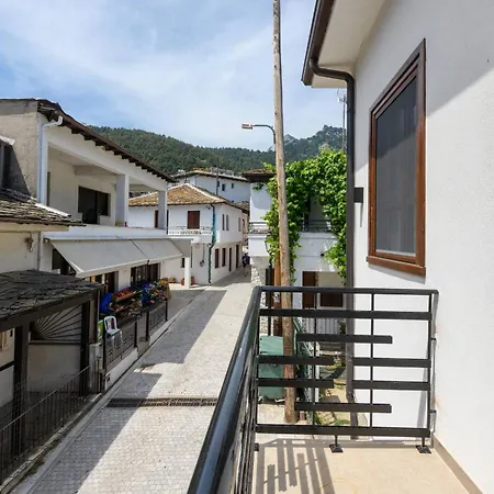 Διαμέρισμα Villαge 1912 *