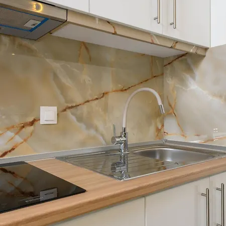 Διαμέρισμα Villαge 1912 *