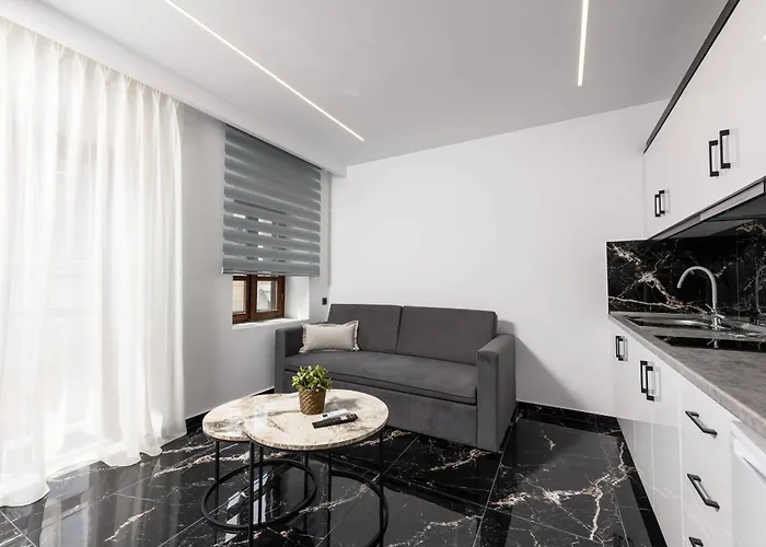 公寓 Villαge 1912 *