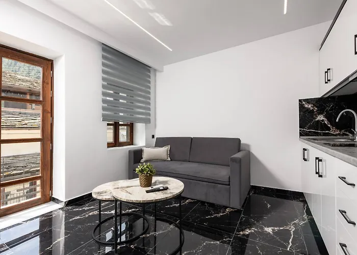 Villαge 1912 帕纳基雅